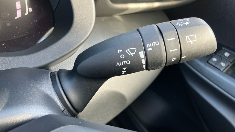 Toyota Yaris Cross 1.5 Hybrid Icon 5dr CVT Hybrid Estate